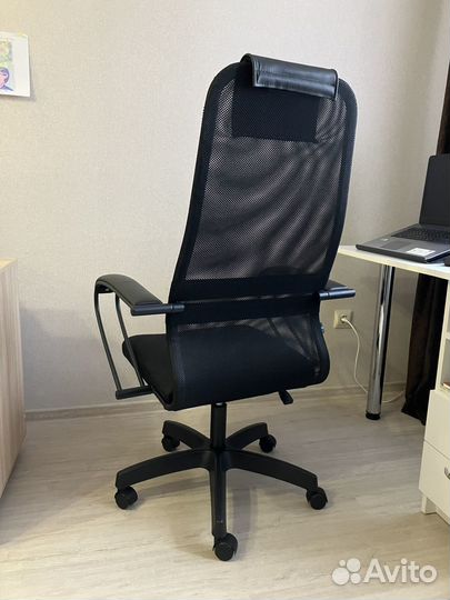 Компьютерное кресло