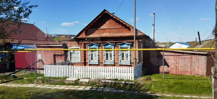 Дом 32,6 м² на участке 11 сот.