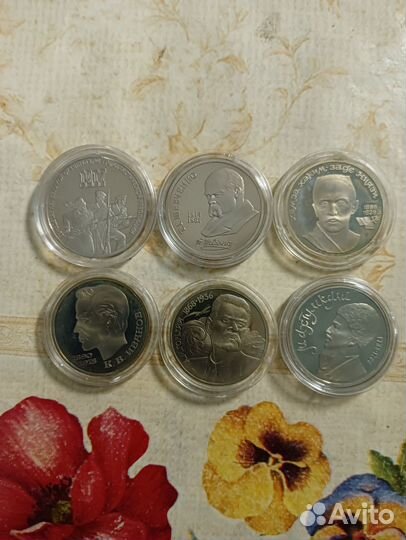 Монеты СССР юбилейные пруф в капсулах
