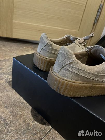 Женские кроссовки Puma x Fenty