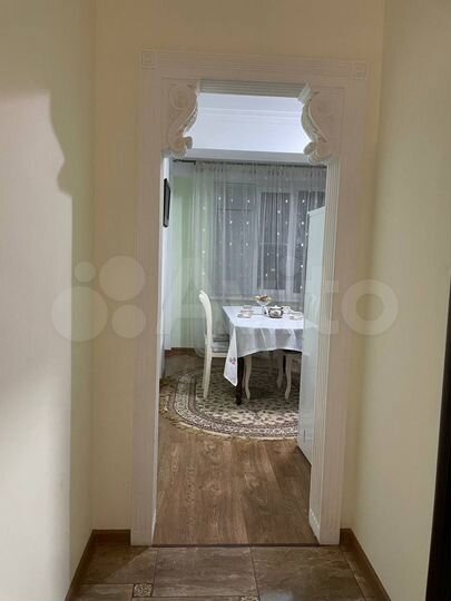 2-к. квартира, 74 м², 8/9 эт.