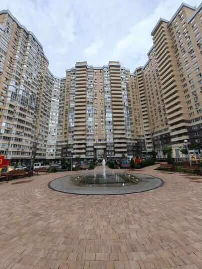 2-к. квартира, 63,4 м², 2/24 эт.