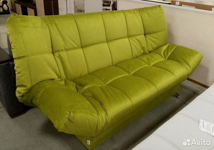 Диван и точка