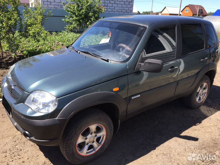 Chevrolet Niva, 2010