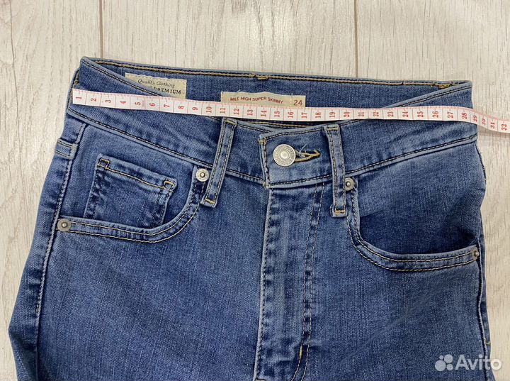 Джинсы levis w24/l30