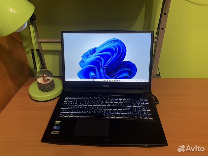 Игровой ноутбук rtx 3070, 12 ram, i5 10400, 16,1