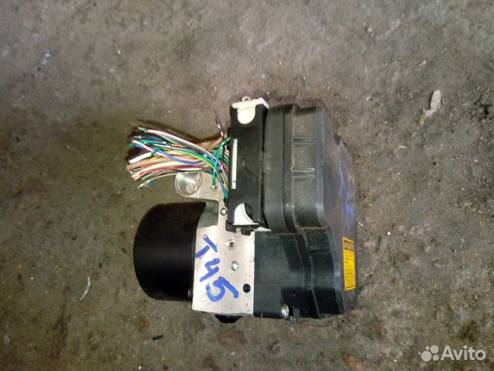 Блок abs lexus is250