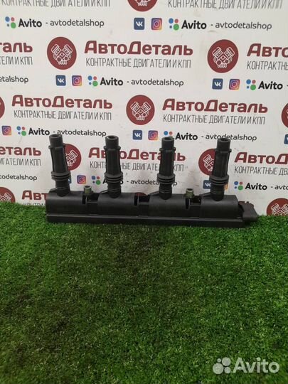 Катушка зажигания Opel Astra J 2010 28445765