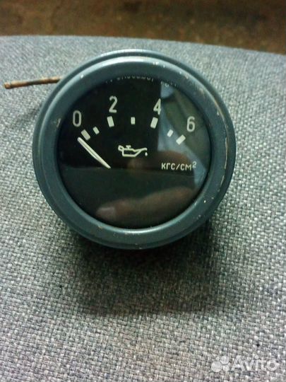 Указатель давления масла