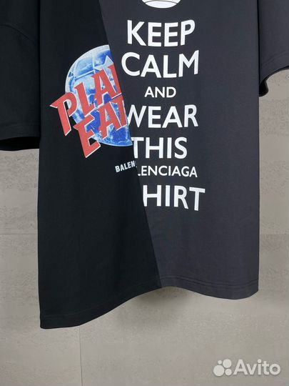 Футболка Balenciaga Eart Keep Calm District