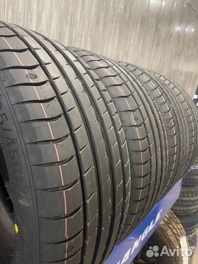 Triangle EffeXSport TH202 215/55 R17 98Y