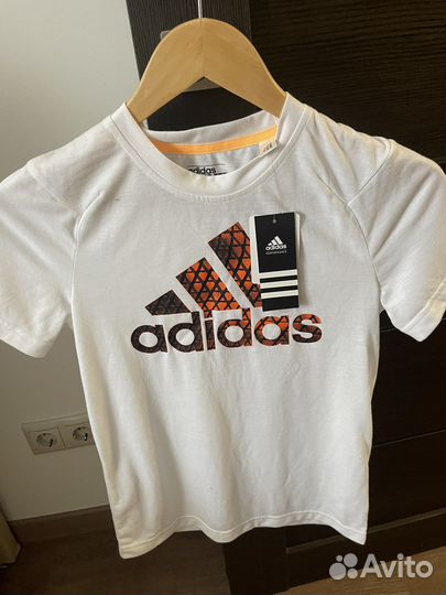 Футболка adidas