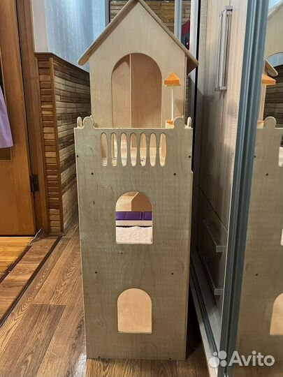Большой кукольный домик деревянный