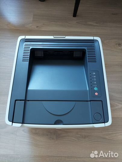 Принтер лазерный hp 2015n пробег 1631 стр