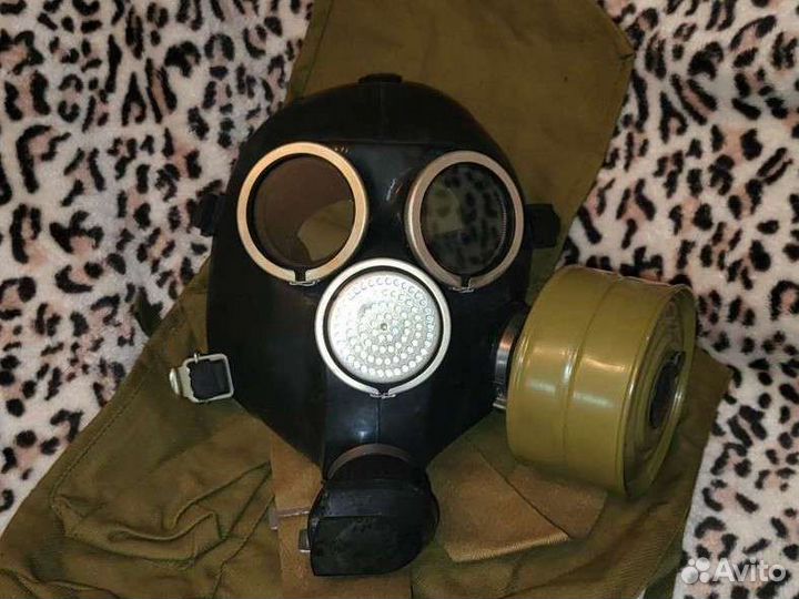 Противогаз гп-7