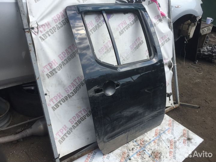 Ниссан Навара Дверь задняя Прав