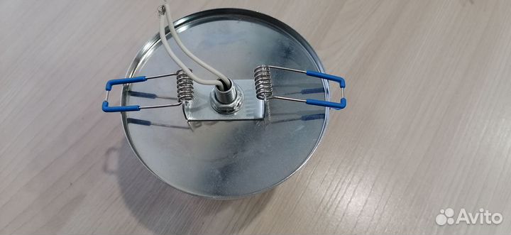 Светильник потолочный