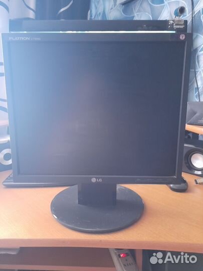 Монитор LG