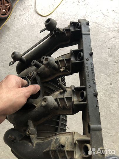 Коллектор на мерс 203