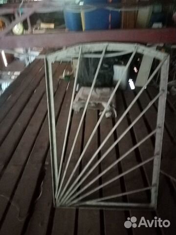 Решетки на окна бу 70*110 4 штуки
