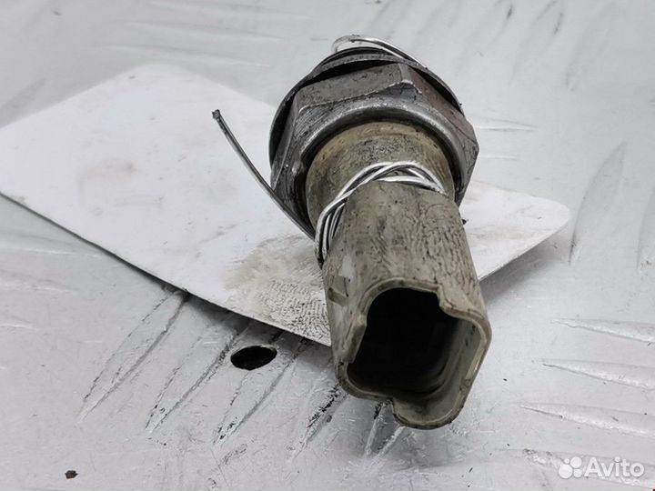 Датчик давления масла Volvo C30 2007