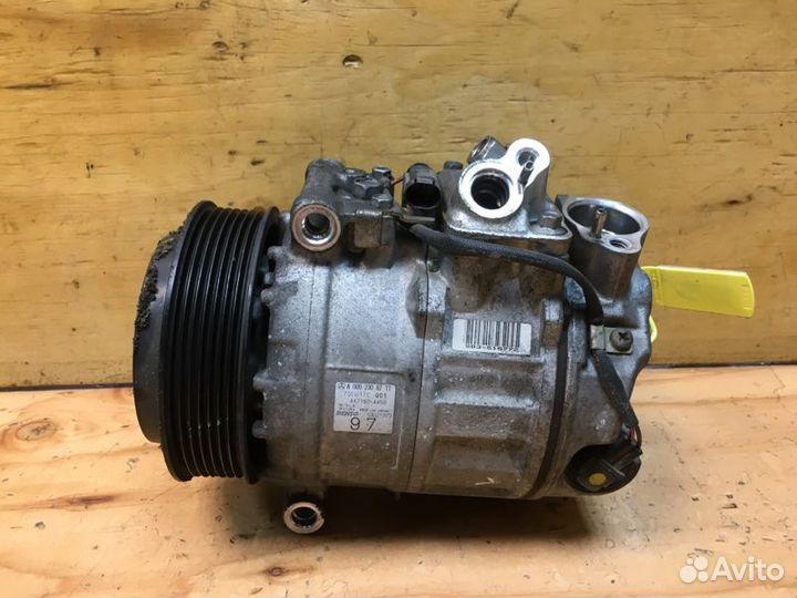 Компрессор кондиционера Mercedes-Benz C200 W203