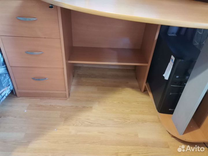 Компьютерный стол бу