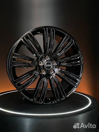 Новые литые диски для Range Rover Sport R21
