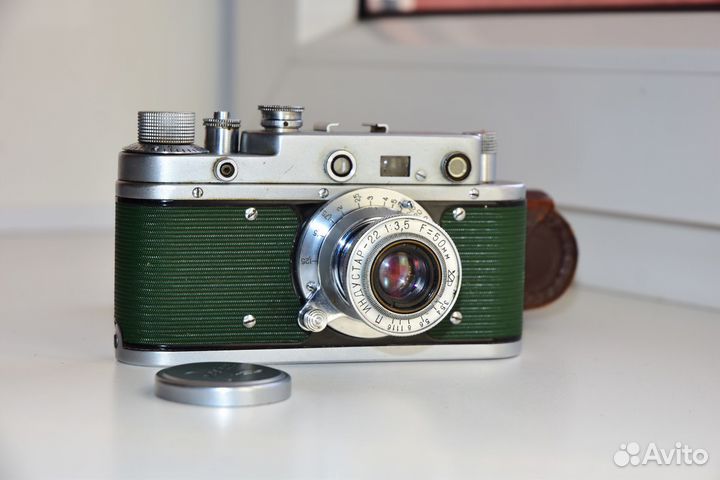 Зоркий C Юбилейный фотоаппарат из СССР зеленый