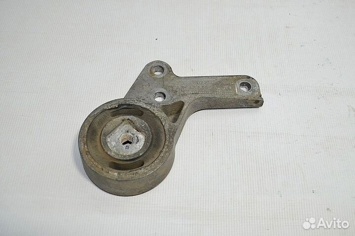 Подушка радиатора, правая scania P-series (01.04)