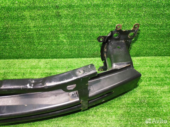 Усилитель переднего бампера Skoda Octavia A5