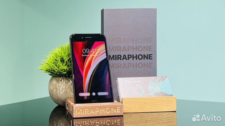 iPhone SE (2020), 128 ГБ