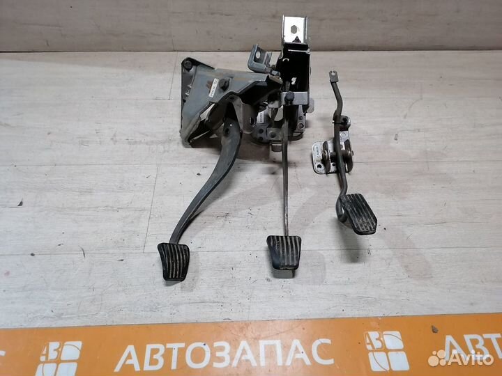 Педаль газа сцепления тормоза Zaz Sens Заз Сенс