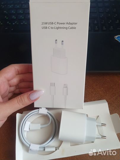 Зарядка на iPhone