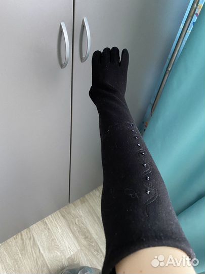 Длинные перчатки