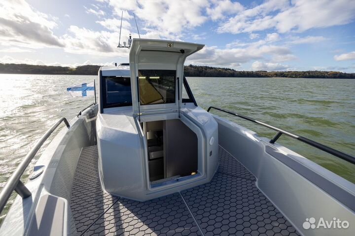 Скоростной финский катер XO dfndr 9