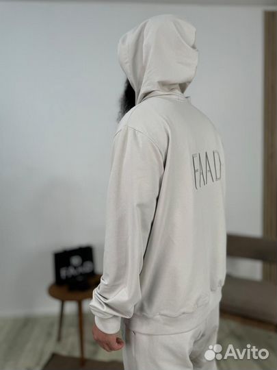 Костюм мужской