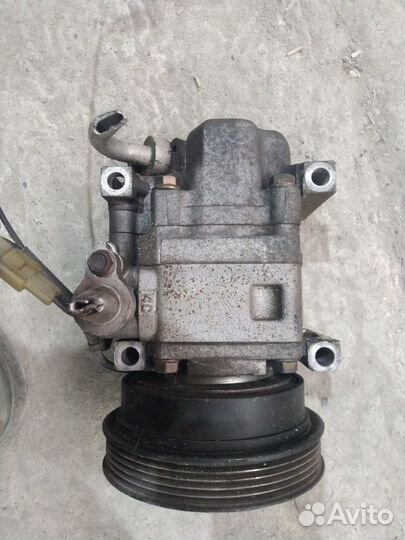 Компрессор кондиционера Mazda Premacy 1