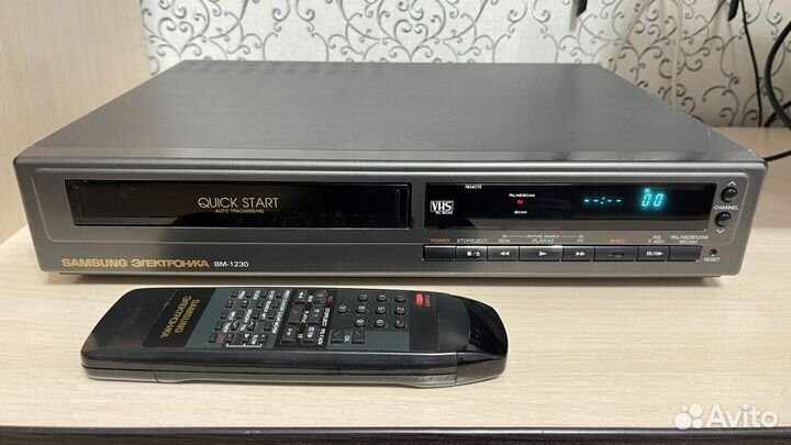 Видеомагнитофон Samsung Электроника вм-1230