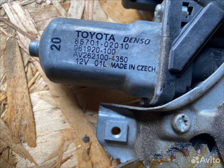 Стеклоподъемник электрический передний правый