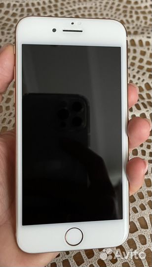 iPhone 8, 64 ГБ