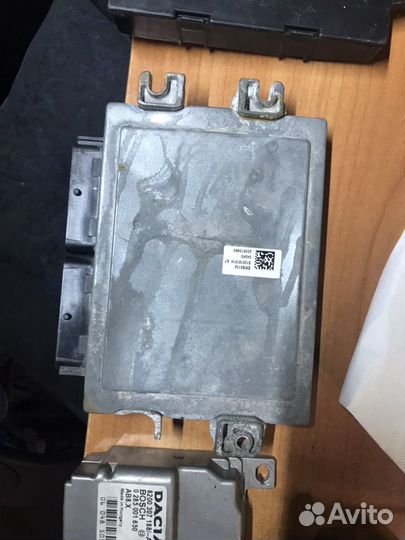 Nissan Almera G15 блок управления двигателем