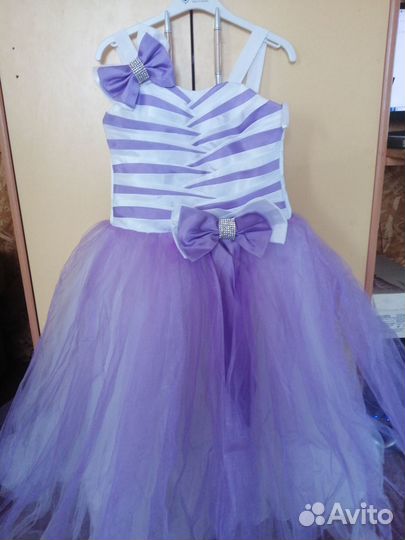 Платье на девочку