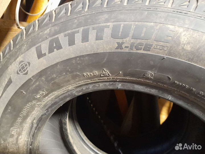 Michelin Latitude X-Ice 235/70 R16