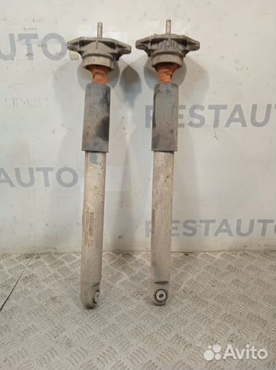 Амортизаторы задние комплект Porsche Panamera