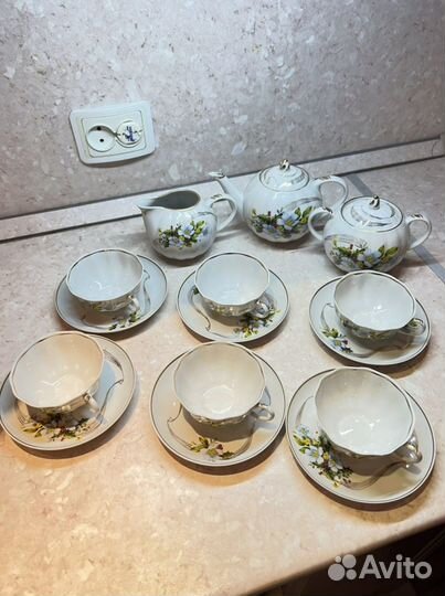 Сервиз чайный фарфоровый на 6 персон