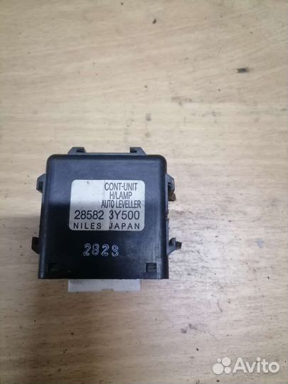 Блок управления светом Nissan Maxima A33