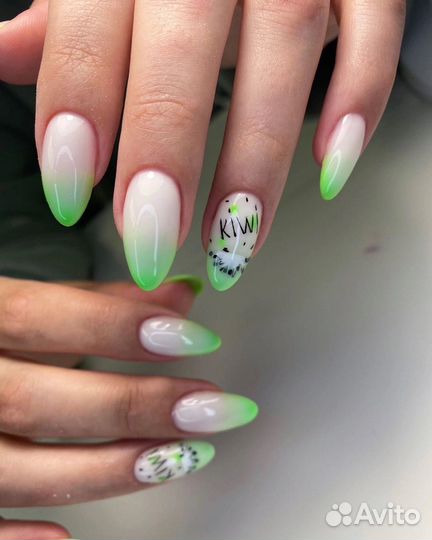 Маникюр на дому