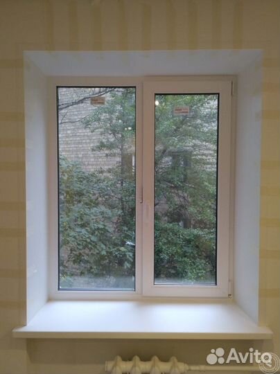 Окна с откосами