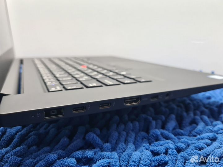 Ноутбук Lenovo ThinkPad P1 i7H 32/512 P1000 4G FHD